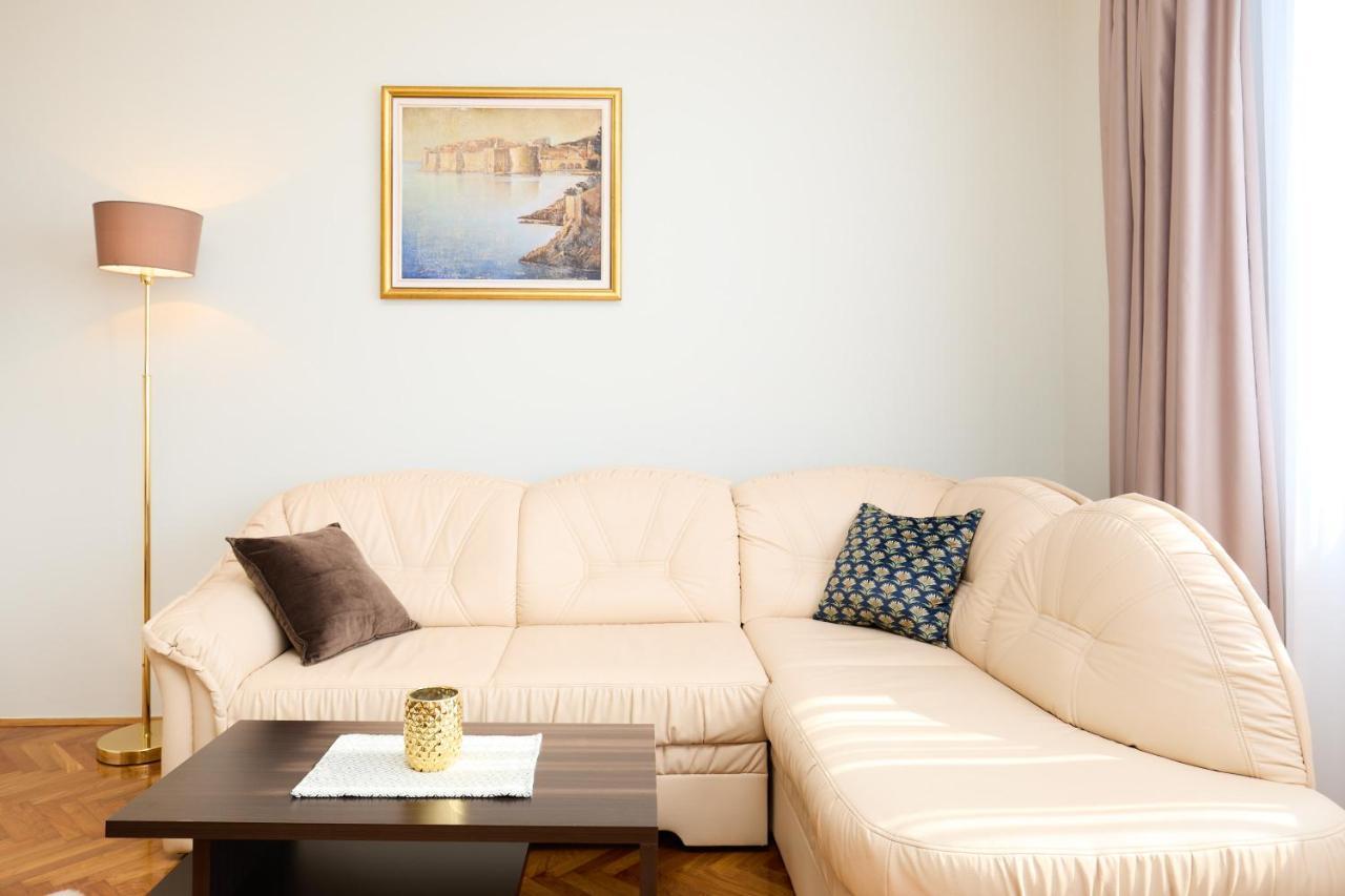 Seaview Apartment Ploce 두브로브니크 외부 사진
